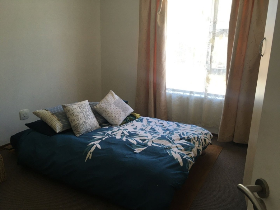 2 Bedroom Property for Sale in Vredenhof Sh Free State